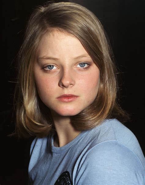 A Gallery of 18 Rare Photographs of a Teenage Jodie Foster in ...